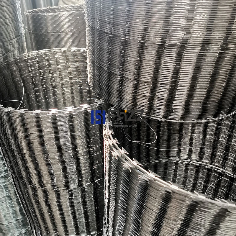 Concertina Razor Wire Bto-22 450mm Diameter Inox 304